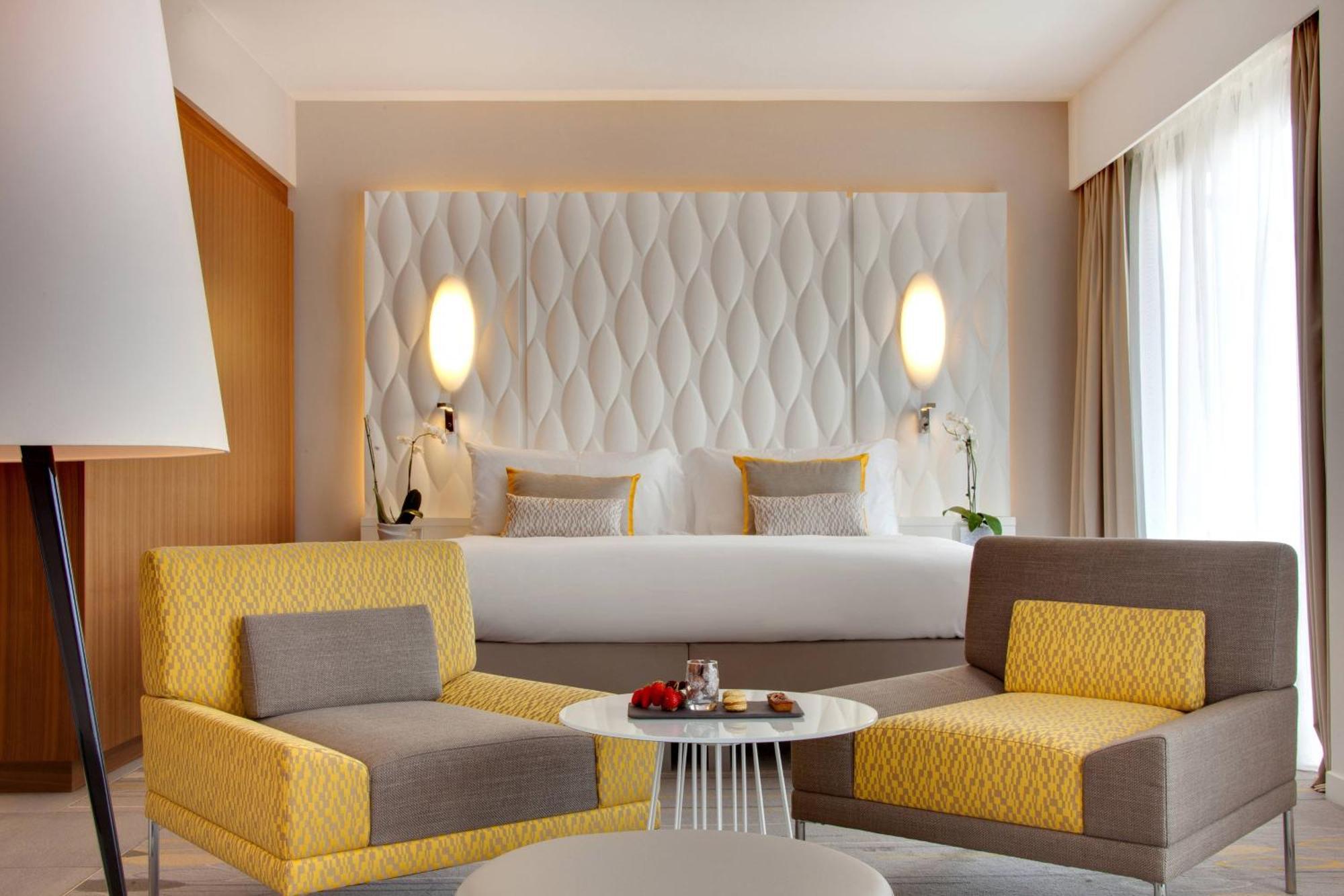 Superior King Room
