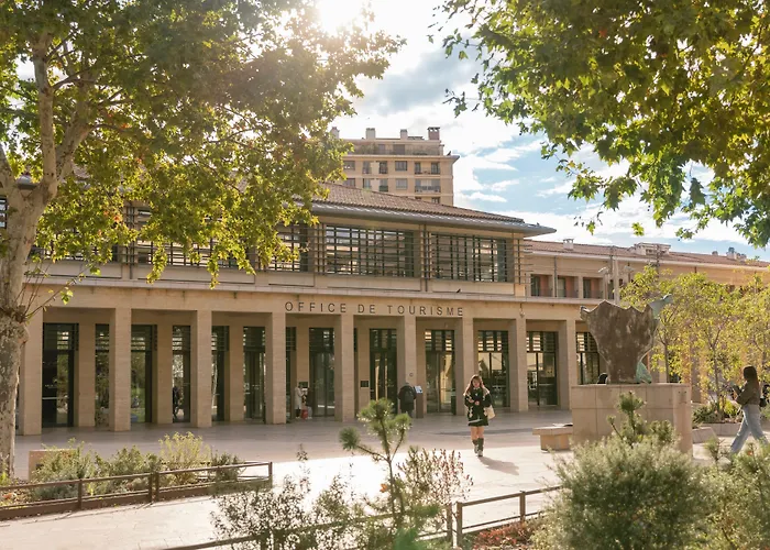 The Originals Résidence Aix Schuman